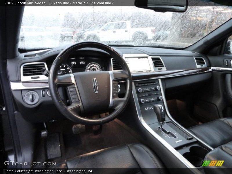 Tuxedo Black Metallic / Charcoal Black 2009 Lincoln MKS Sedan