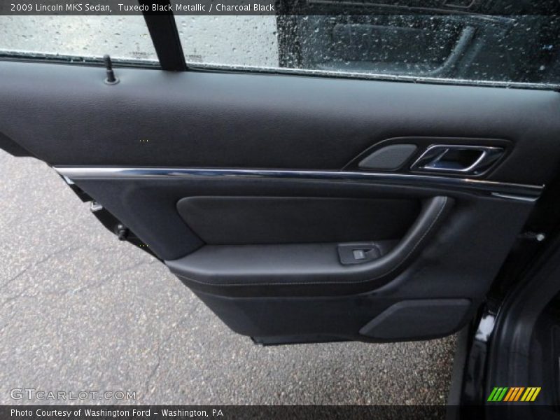 Tuxedo Black Metallic / Charcoal Black 2009 Lincoln MKS Sedan