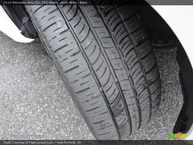 Arctic White / Black 2010 Mercedes-Benz GLK 350 4Matic