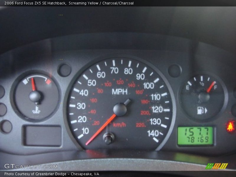 Screaming Yellow / Charcoal/Charcoal 2006 Ford Focus ZX5 SE Hatchback