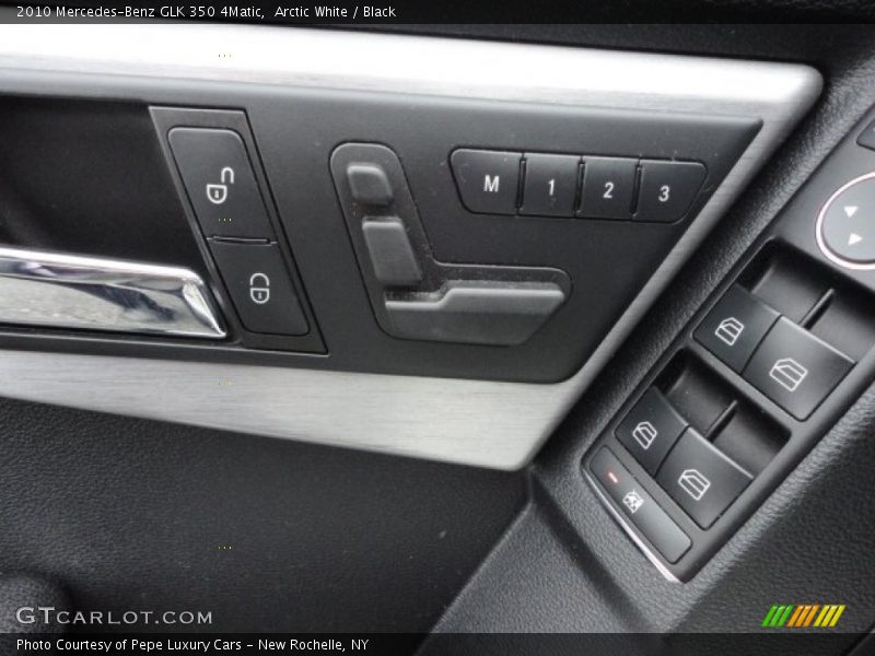 Arctic White / Black 2010 Mercedes-Benz GLK 350 4Matic