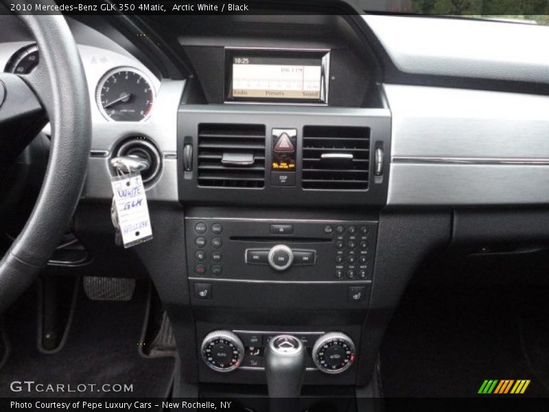 Arctic White / Black 2010 Mercedes-Benz GLK 350 4Matic