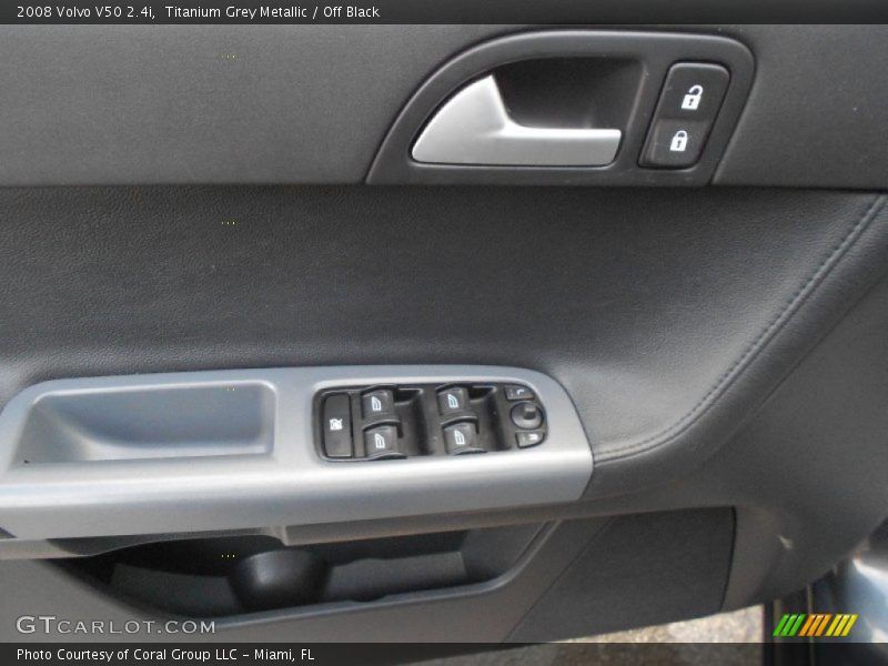 Titanium Grey Metallic / Off Black 2008 Volvo V50 2.4i