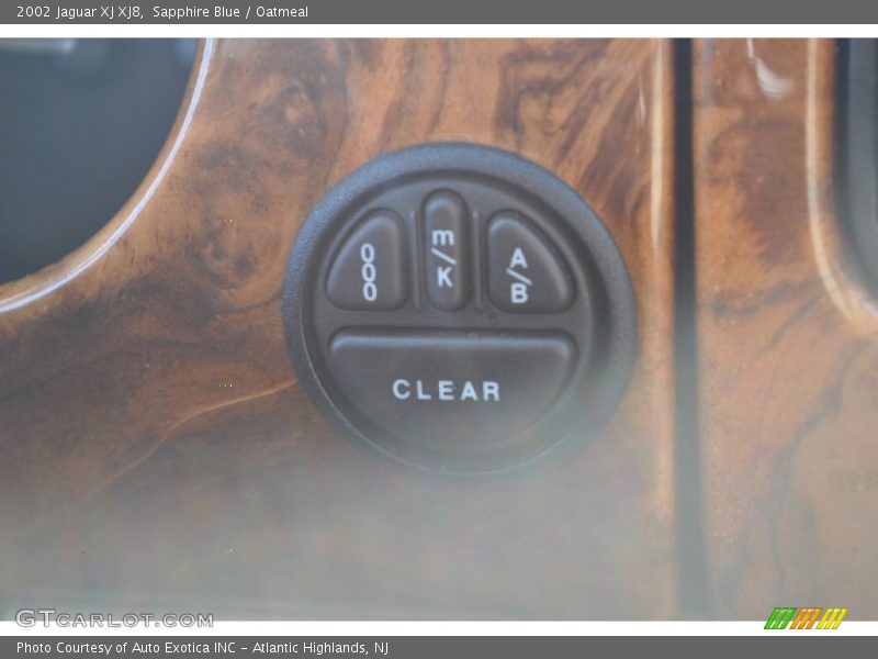 Sapphire Blue / Oatmeal 2002 Jaguar XJ XJ8