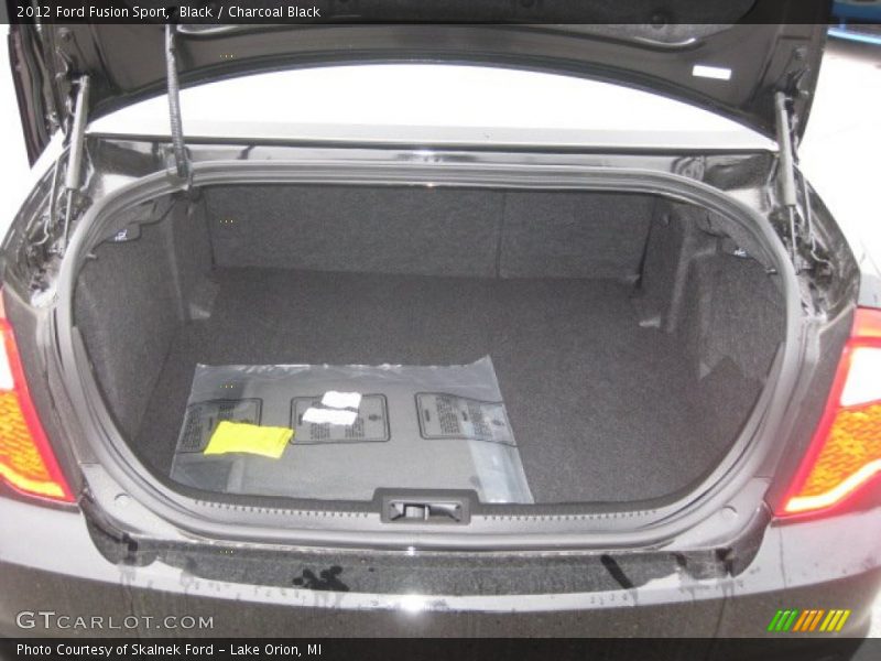  2012 Fusion Sport Trunk