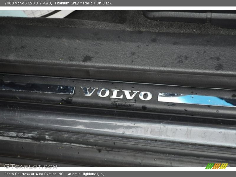Titanium Gray Metallic / Off Black 2008 Volvo XC90 3.2 AWD