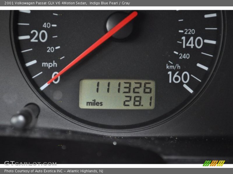 Indigo Blue Pearl / Gray 2001 Volkswagen Passat GLX V6 4Motion Sedan
