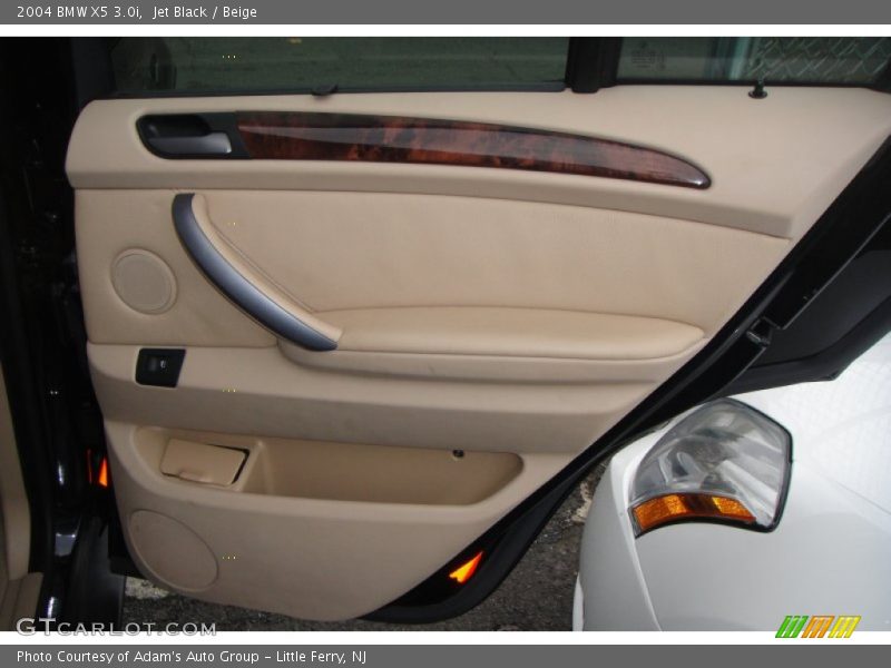 Jet Black / Beige 2004 BMW X5 3.0i