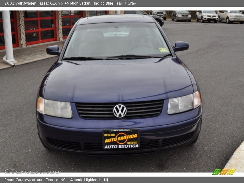 Indigo Blue Pearl / Gray 2001 Volkswagen Passat GLX V6 4Motion Sedan