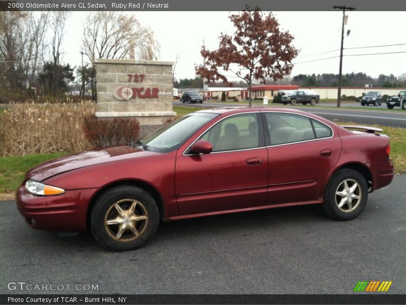 Ruby Red / Neutral 2000 Oldsmobile Alero GL Sedan