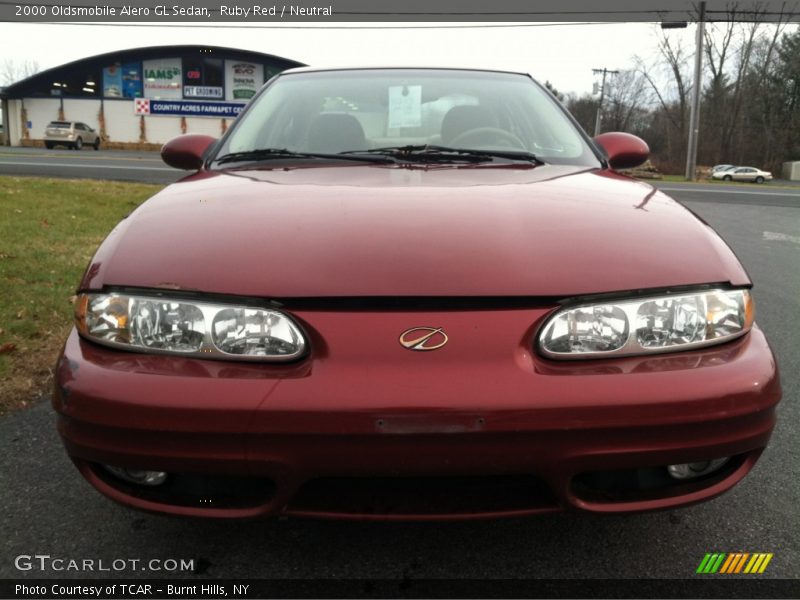 Ruby Red / Neutral 2000 Oldsmobile Alero GL Sedan