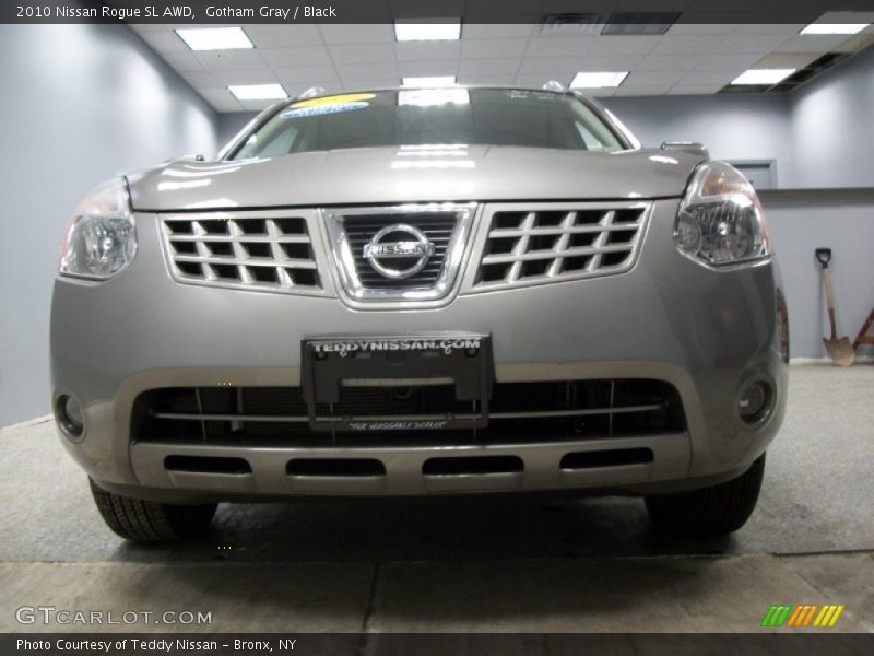 Gotham Gray / Black 2010 Nissan Rogue SL AWD