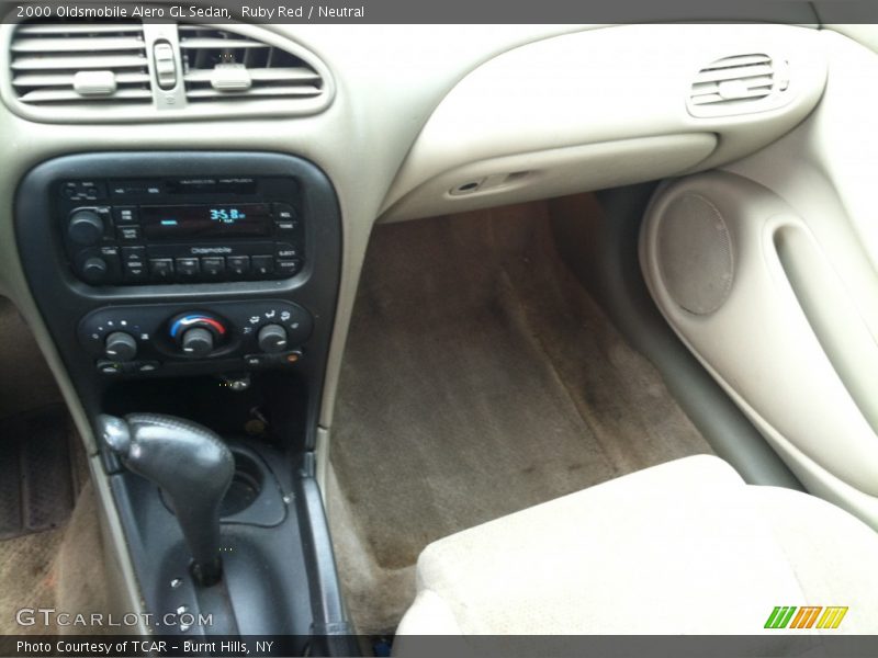 Ruby Red / Neutral 2000 Oldsmobile Alero GL Sedan