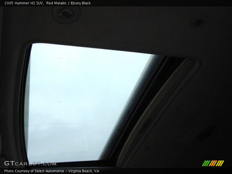 Red Metallic / Ebony Black 2005 Hummer H2 SUV