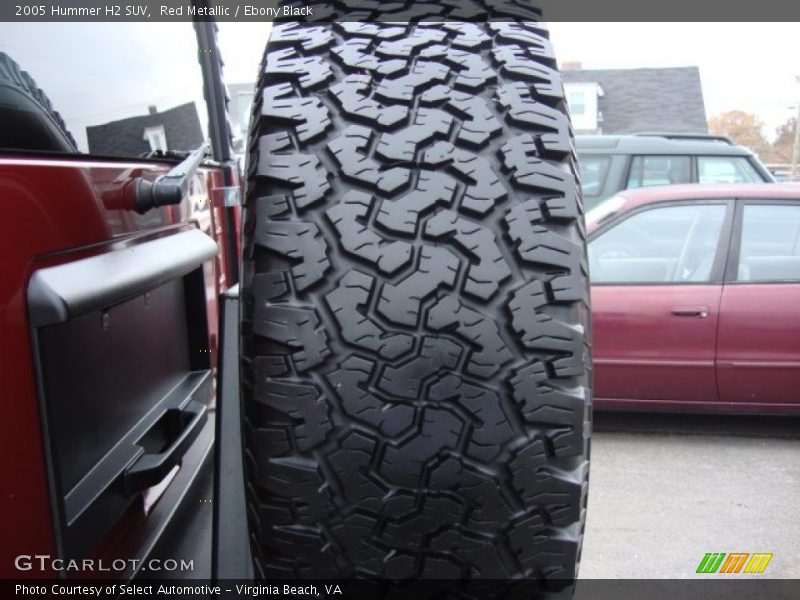 Red Metallic / Ebony Black 2005 Hummer H2 SUV