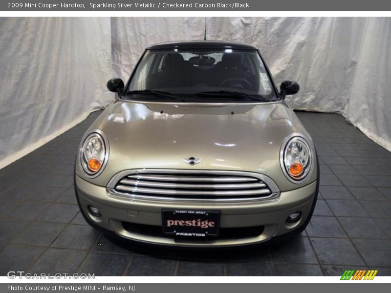 Sparkling Silver Metallic / Checkered Carbon Black/Black 2009 Mini Cooper Hardtop