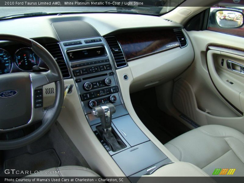 White Platinum Metallic Tri-Coat / Light Stone 2010 Ford Taurus Limited AWD
