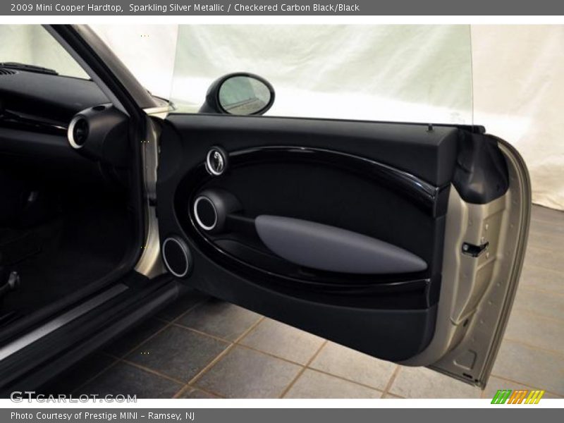 Sparkling Silver Metallic / Checkered Carbon Black/Black 2009 Mini Cooper Hardtop