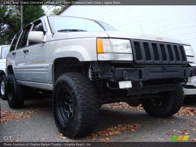 Light Driftwood Satin Glow / Agate Black 1997 Jeep Grand Cherokee Limited 4x4