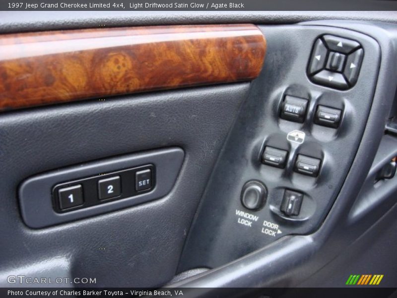 Light Driftwood Satin Glow / Agate Black 1997 Jeep Grand Cherokee Limited 4x4