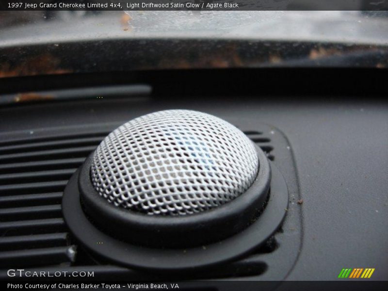 Light Driftwood Satin Glow / Agate Black 1997 Jeep Grand Cherokee Limited 4x4