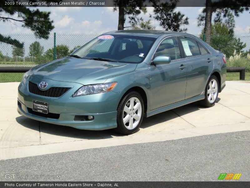 Aloe Green Metallic / Charcoal 2009 Toyota Camry SE