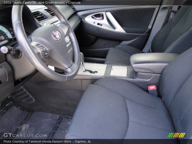  2009 Camry SE Charcoal Interior