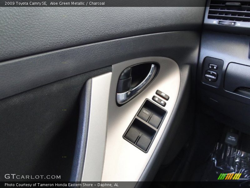Aloe Green Metallic / Charcoal 2009 Toyota Camry SE