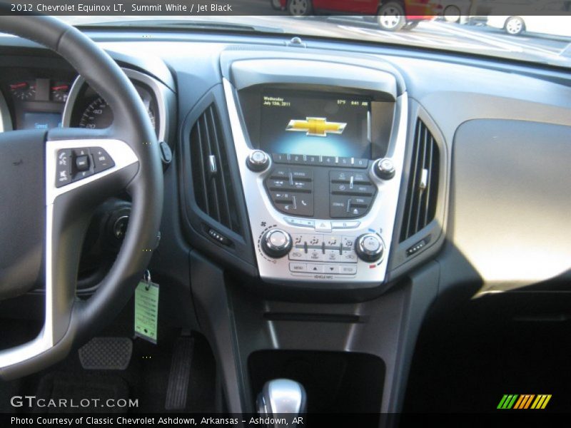 Summit White / Jet Black 2012 Chevrolet Equinox LT