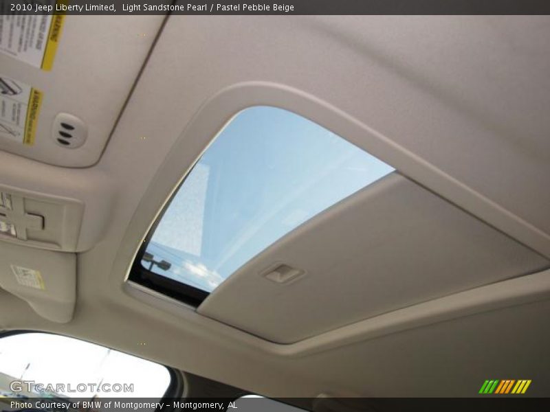Light Sandstone Pearl / Pastel Pebble Beige 2010 Jeep Liberty Limited