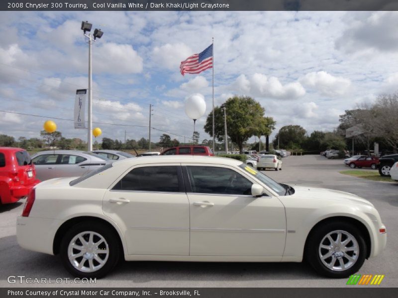 Cool Vanilla White / Dark Khaki/Light Graystone 2008 Chrysler 300 Touring