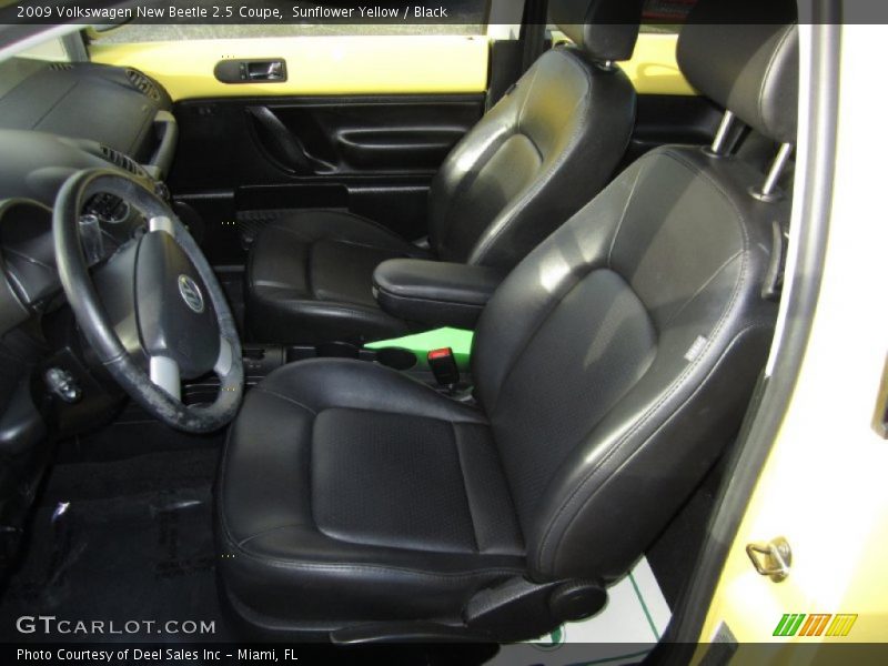 Sunflower Yellow / Black 2009 Volkswagen New Beetle 2.5 Coupe