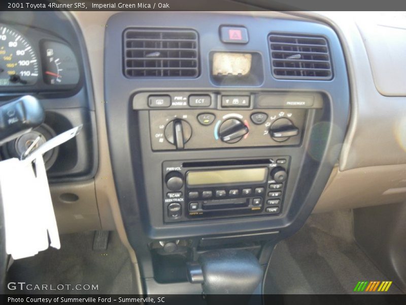 Imperial Green Mica / Oak 2001 Toyota 4Runner SR5