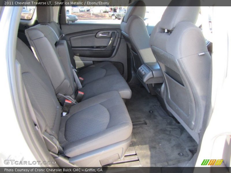 Silver Ice Metallic / Ebony/Ebony 2011 Chevrolet Traverse LT