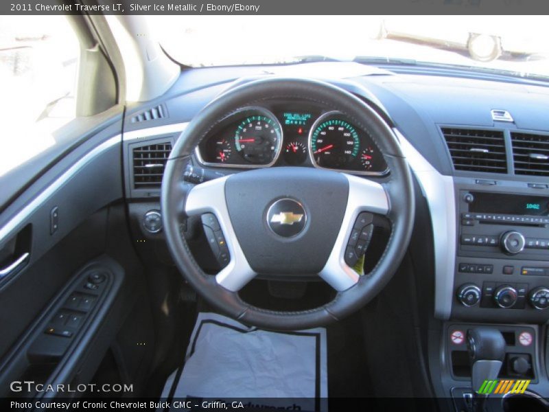Silver Ice Metallic / Ebony/Ebony 2011 Chevrolet Traverse LT