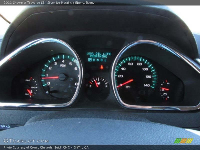 Silver Ice Metallic / Ebony/Ebony 2011 Chevrolet Traverse LT