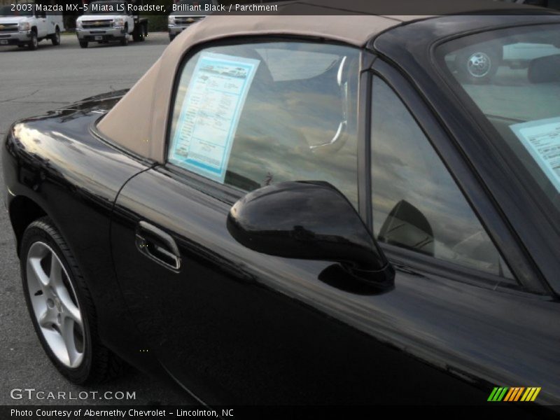 Brilliant Black / Parchment 2003 Mazda MX-5 Miata LS Roadster