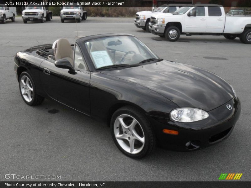 Front 3/4 View of 2003 MX-5 Miata LS Roadster