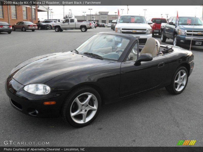 Front 3/4 View of 2003 MX-5 Miata LS Roadster