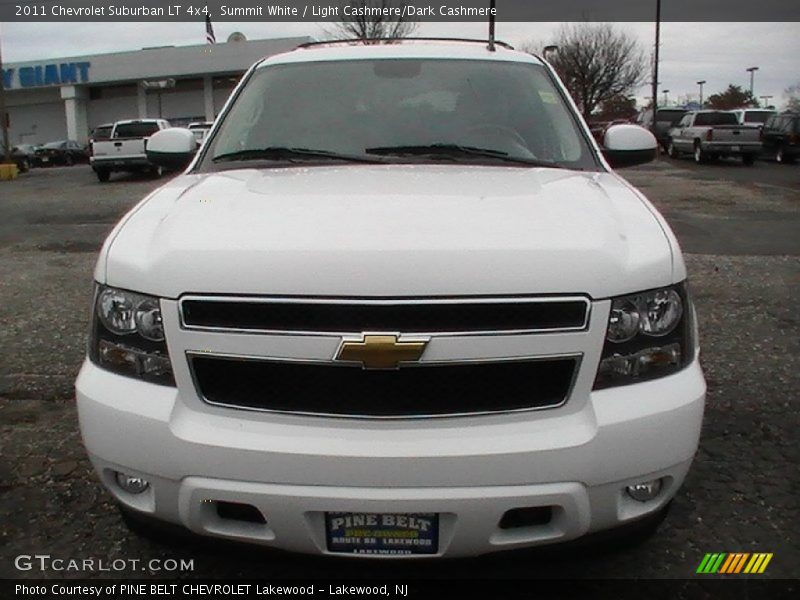 Summit White / Light Cashmere/Dark Cashmere 2011 Chevrolet Suburban LT 4x4