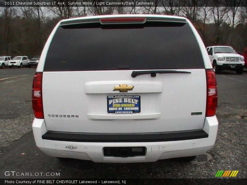 Summit White / Light Cashmere/Dark Cashmere 2011 Chevrolet Suburban LT 4x4