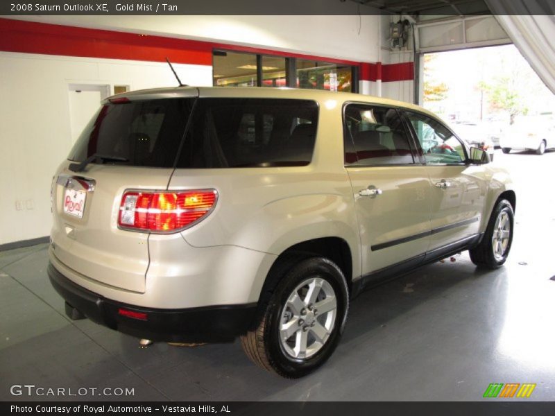 Gold Mist / Tan 2008 Saturn Outlook XE