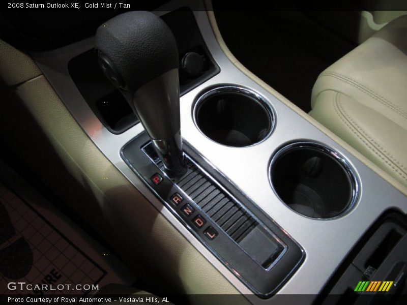 Gold Mist / Tan 2008 Saturn Outlook XE