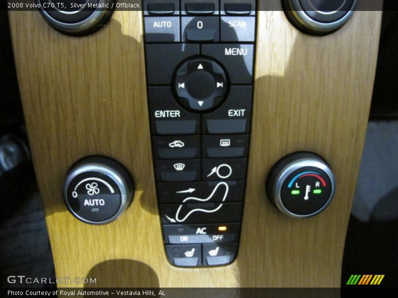 Silver Metallic / Offblack 2008 Volvo C70 T5