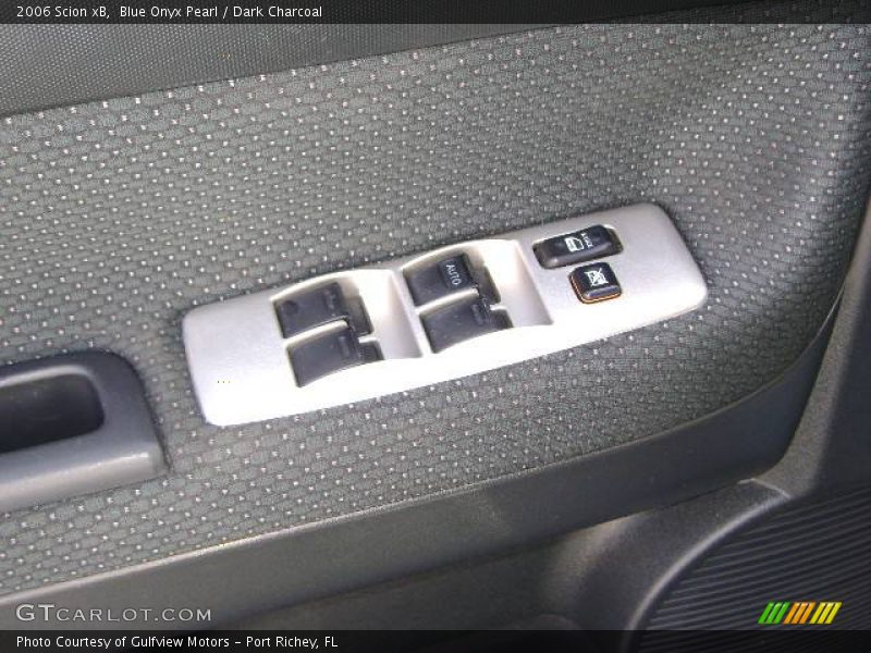 Blue Onyx Pearl / Dark Charcoal 2006 Scion xB