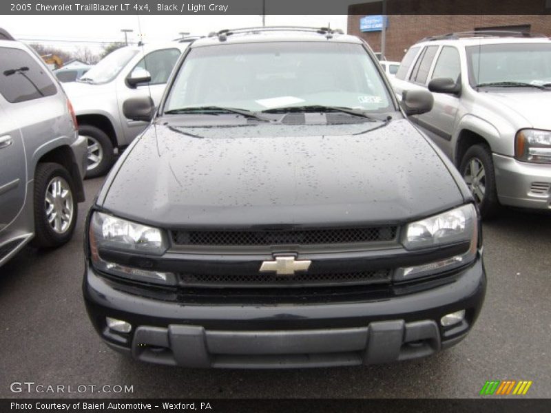 Black / Light Gray 2005 Chevrolet TrailBlazer LT 4x4