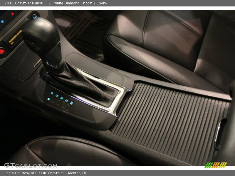 White Diamond Tricoat / Ebony 2011 Chevrolet Malibu LTZ