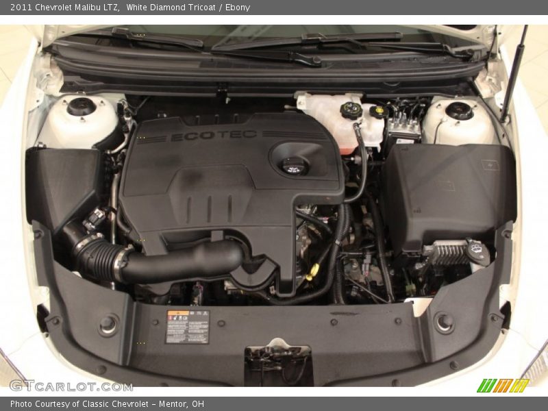 White Diamond Tricoat / Ebony 2011 Chevrolet Malibu LTZ