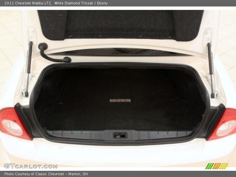 White Diamond Tricoat / Ebony 2011 Chevrolet Malibu LTZ