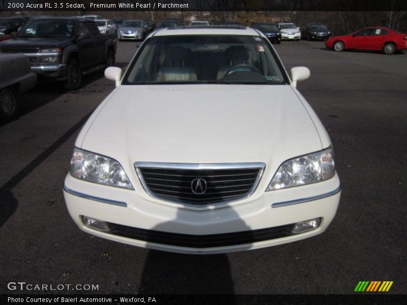 Premium White Pearl / Parchment 2000 Acura RL 3.5 Sedan